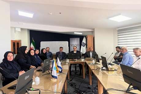 دیدار دکتر محمدحسین آیتی، معاون بین‌الملل دانشگاه، با کارکنان و دانشجویان پردیس بین‌الملل جزیره کیش
